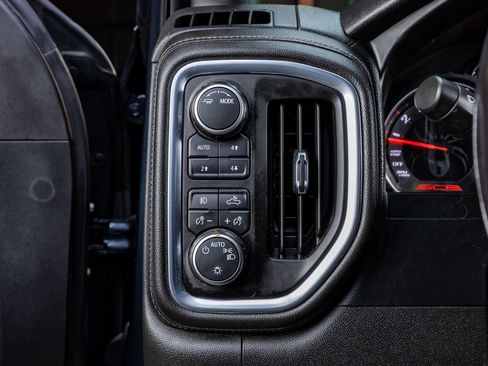 Used 2021 Chevrolet Silverado 1500 RST w/ All Star Edition Plus image 19