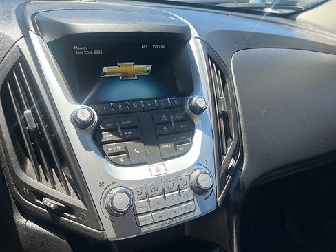 Used 2017 Chevrolet Equinox LS AWD/4WD image 13