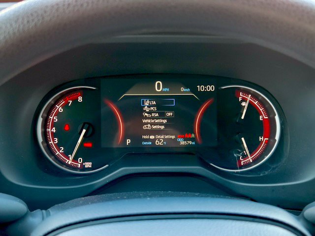 Used 2025 Toyota RAV4 LE AWD/4WD image 19