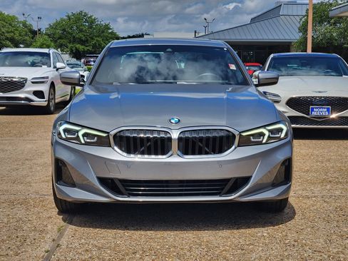 Used 2024 BMW 330i Sedan w/ Convenience Package RWD image 2