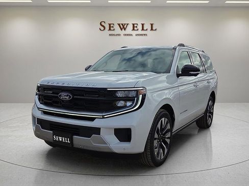 New 2026 Ford Expedition Platinum w/ Driver's Package AWD/4WD image 1