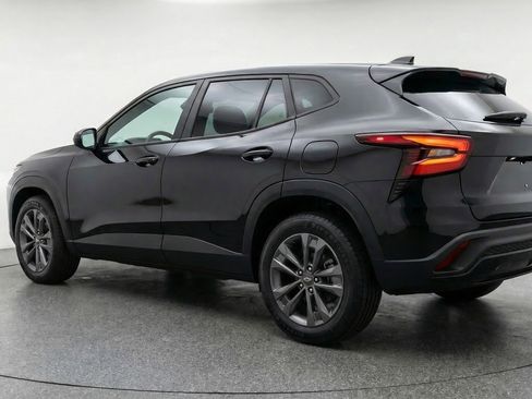 Used 2025 Chevrolet Equinox LT FWD image 6