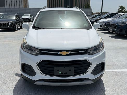 Used 2019 Chevrolet Trax LT w/ LT Convenience Package FWD image 5
