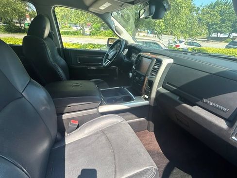 Used 2016 RAM 1500 Laramie w/ Convenience Group AWD/4WD image 22