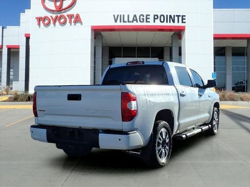 Used 2020 Toyota Tundra Platinum image 4