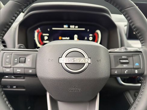 New 2026 Nissan Rogue Platinum image 18