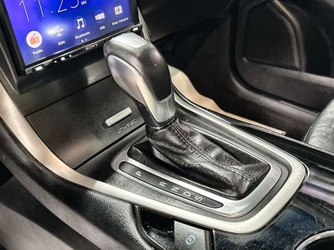 Used 2015 Ford Edge SEL w/ Equipment Group 201A AWD/4WD image 22