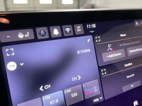 Used 2024 Jeep Compass Limited image 30