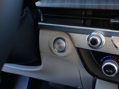 New 2025 Kia Telluride EX image 33