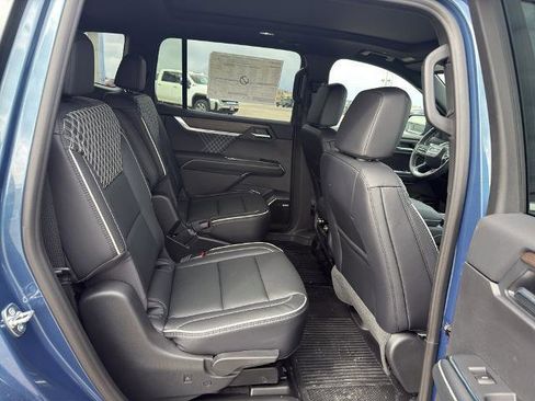 New 2026 GMC Acadia Denali w/ Super Cruise Package image 11