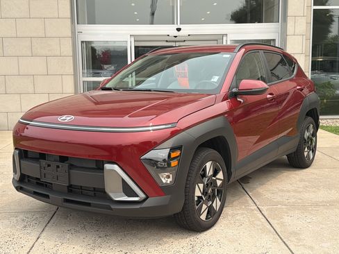 Used 2024 Hyundai Kona SEL w/ Convenience Package AWD/4WD image 12
