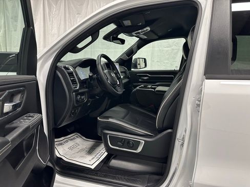 Used 2025 RAM 1500 Laramie image 10