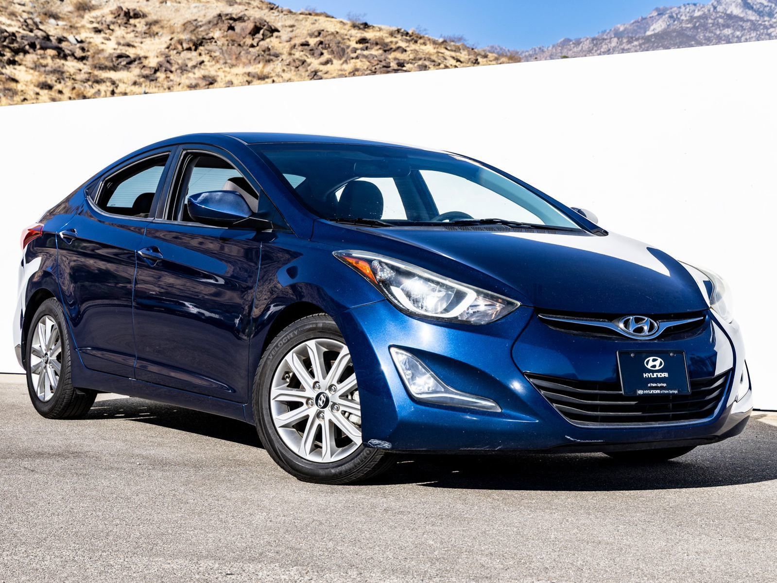 Used 2016 Hyundai Elantra SE w/ Option Group 02 FWD image 5
