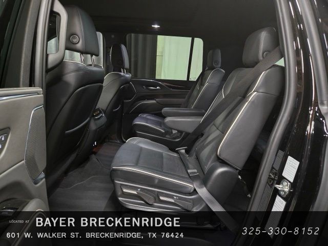Used 2023 Cadillac Escalade ESV Sport AWD/4WD image 14