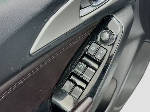 Used 2017 MAZDA MAZDA3 Touring image 15