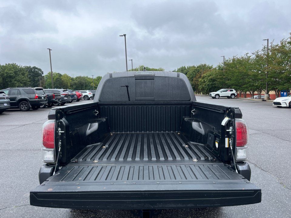 Used 2021 Toyota Tacoma TRD Sport AWD/4WD image 15