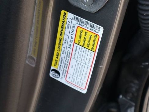 Used 2025 Lincoln Aviator AWD w/ Jet Appearance Package image 31