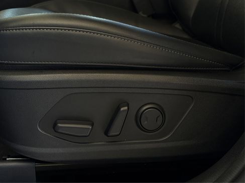 Used 2022 Kia Sorento EX FWD image 28