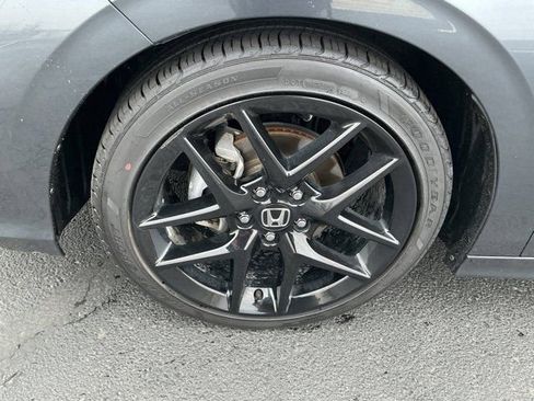 Used 2025 Honda Civic Sport image 11