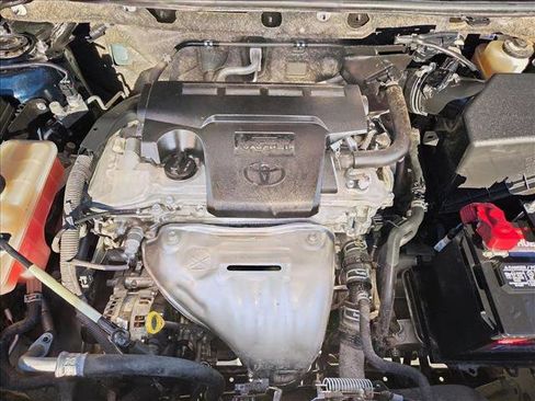 Certified 2018 Toyota RAV4 XLE image 20