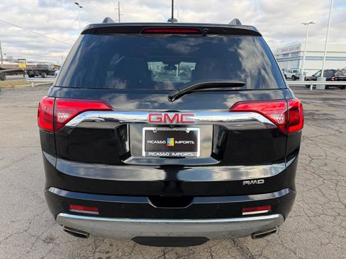 Used 2018 GMC Acadia Denali w/ Technology Package image 10