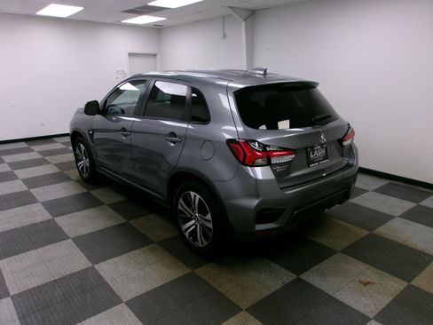 Used 2025 Mitsubishi Outlander Sport ES AWD/4WD image 2