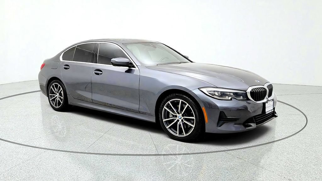 Used 2020 BMW 330i xDrive Sedan w/ Convenience Package AWD/4WD image 3