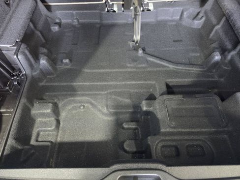 Used 2019 Mercedes-Benz GLC 300 image 29