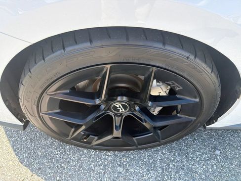 Used 2024 Ford Mustang GT Premium RWD image 13