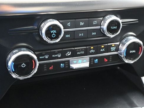 Used 2023 Ford F150 Raptor image 17