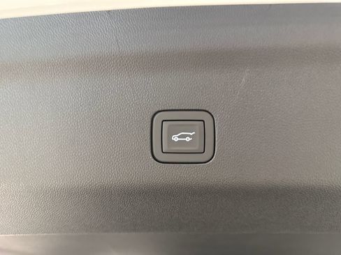 New 2026 Chevrolet Suburban Z71 w/ Comfort Package AWD/4WD image 46