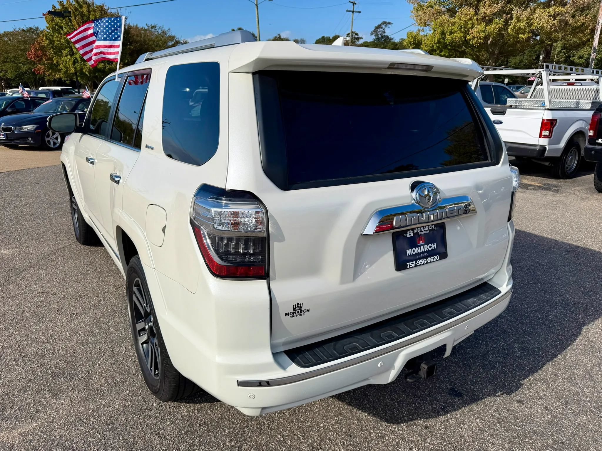 Used 2014 Toyota 4Runner Limited AWD/4WD image 3