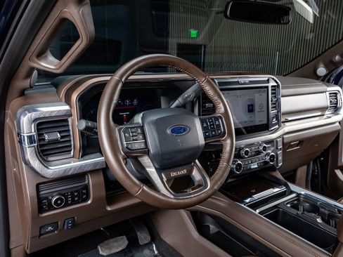 Used 2025 Ford F350 King Ranch image 17
