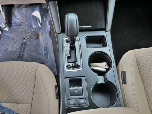 Used 2019 Subaru Outback 2.5i Limited image 28