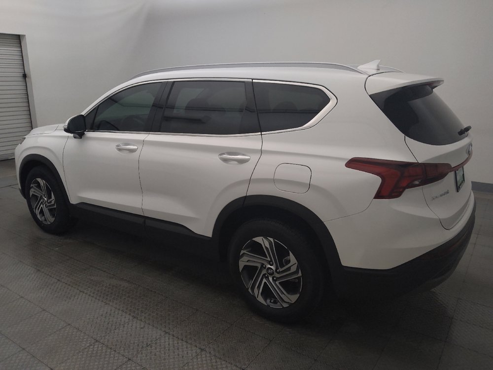 Used 2023 Hyundai Santa Fe SEL FWD image 3