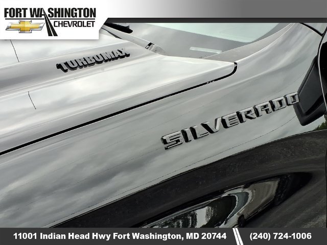 Used 2026 Chevrolet Silverado 1500 Custom w/ Turbomax Blackout Package AWD/4WD image 8