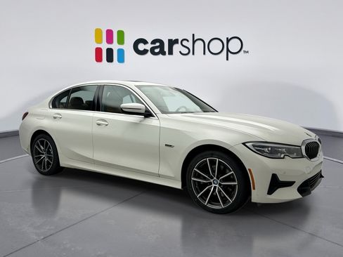 Used 2022 BMW 330e xDrive w/ Driving Assistance Package AWD/4WD image 7