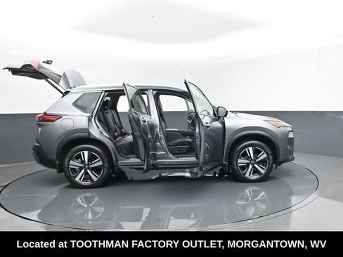 Used 2022 Nissan Rogue SL image 30