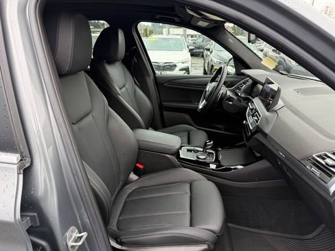 Used 2024 BMW X3 xDrive30i w/ Premium Package image 11