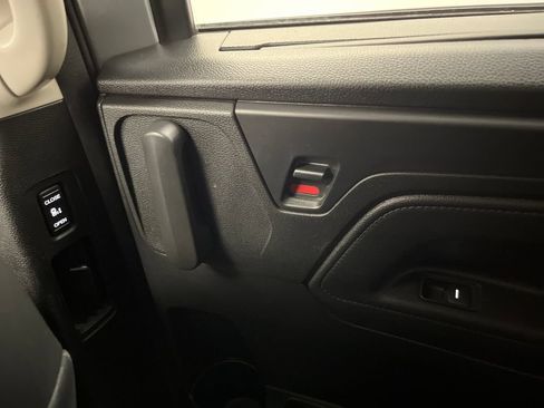 Used 2025 Honda Odyssey EX-L image 44