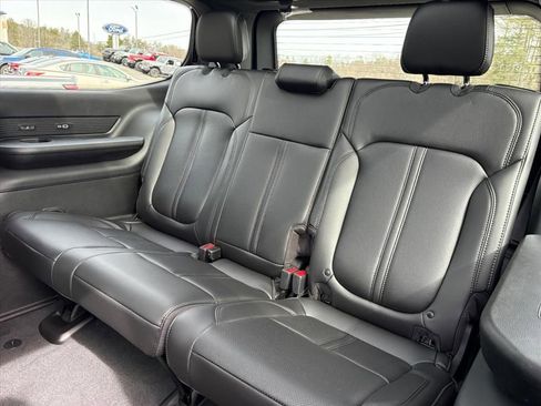 New 2026 Jeep Grand Wagoneer 4WD w/ Premium Group I image 19