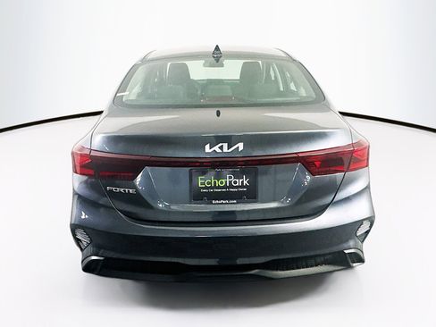 Used 2024 Kia Forte LXS image 7