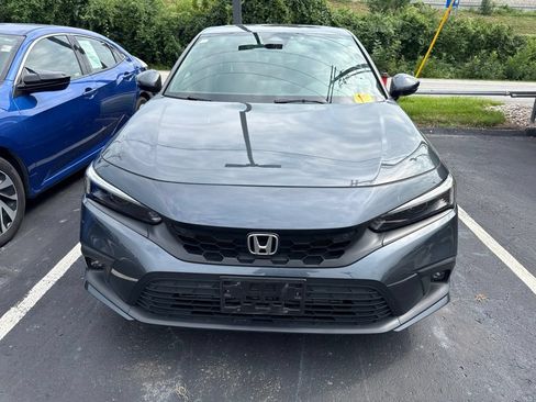 Used 2024 Honda Civic Sport Touring image 2