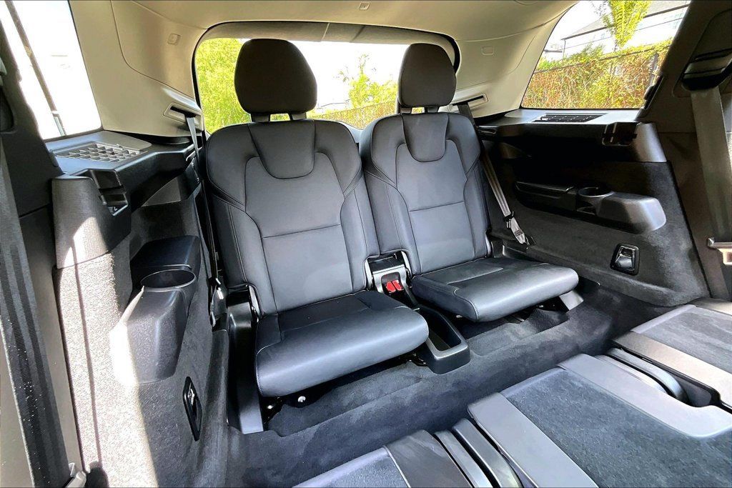 Certified 2026 Volvo XC90 B6 Plus AWD/4WD image 38