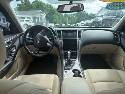 Used 2015 INFINITI Q50 Premium RWD image 16