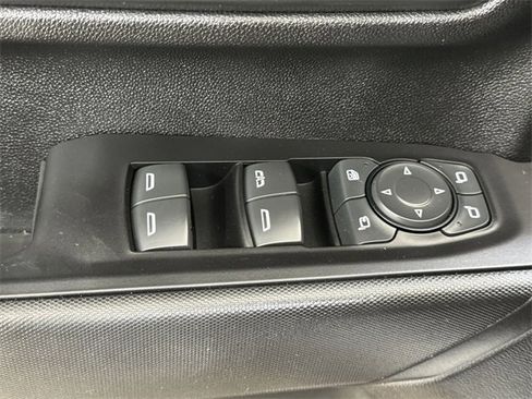 Certified 2022 Chevrolet Silverado 2500 Custom w/ Custom Value Package image 21