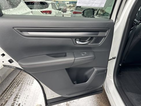 Used 2025 Honda CR-V Sport-L image 23