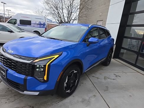New 2026 Kia Sportage EX AWD/4WD image 3