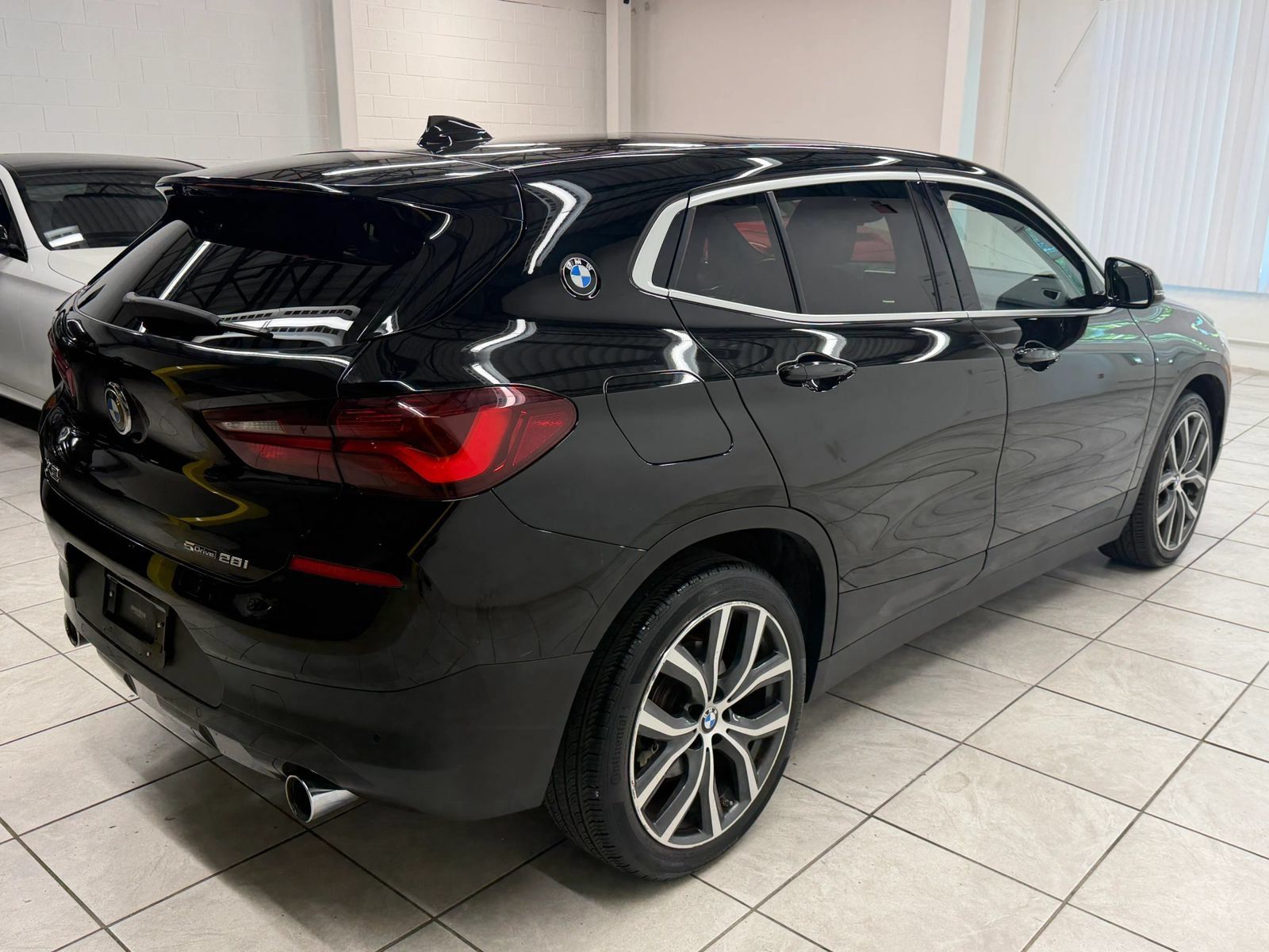 Used 2021 BMW X2 sDrive28i w/ Convenience Package FWD image 9