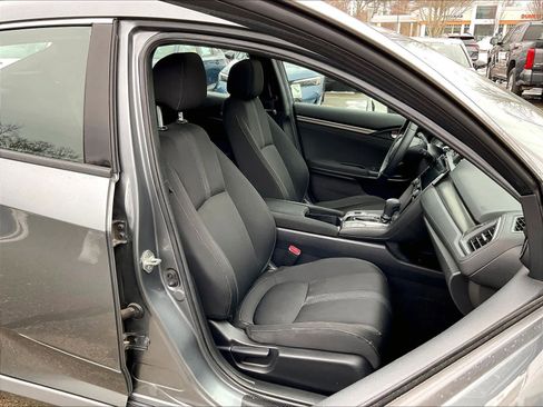 Certified 2018 Honda Civic EX image 11